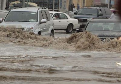 السلطات السعودية تحذر من "ميكونو" بعد تحوله إلى الدرجة الاولى