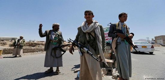 ميليشيا الحوثي تعتقل أكثر من 180 موظفاً أثناء توجهم إلى عدن