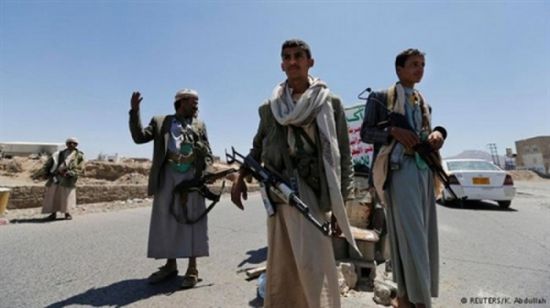صنعاء.. الحوثيون يبيعون معدات الأشغال العسكرية للتجار
