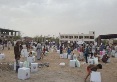 رابطة العالم الإسلامي تدشن الحملة الثانية لإغاثة 75 ألف نازح في العمق اليمني