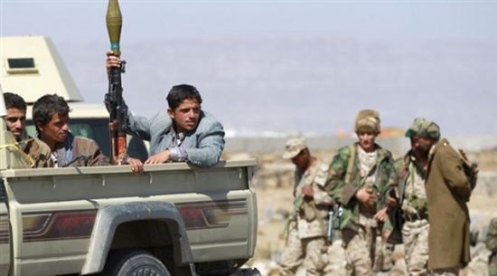 قذائف مليشيا الحوثي تستهدف منازل المواطنين في البيضاء