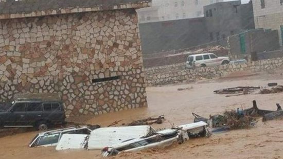 محافظ سقطرى يحذر من كارثة إنسانية جراء إعصار ماكونو
