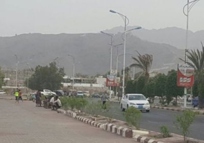 اطلاق نار على مولدات كهربائية بخور مكسر .. والشرطة تلاحق المتهم بعد التعرف على هويته