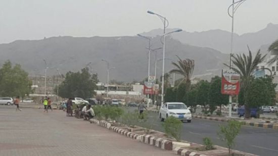 اطلاق نار على مولدات كهربائية بخور مكسر .. والشرطة تلاحق المتهم بعد التعرف على هويته