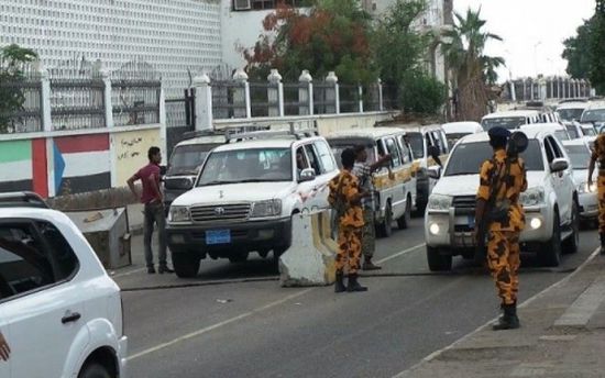 شرطة خور مكسر تلقي القبض على عصابة قامت بسرقة مدرسة ثانوية