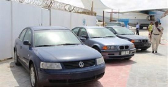 الشرطة الصومالية تتسلم عربات مزودة بأجهزة الكشف عن المتفجرات