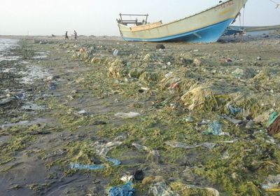 فقدان الاتصال بصيادين غرقوا بخليج عدن