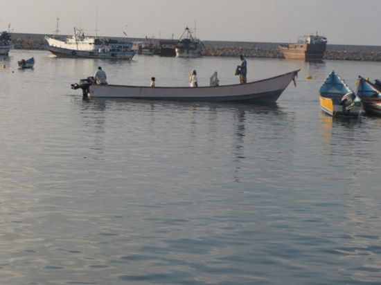  إريتريا تفرج عن 37 صياداً يمنياً من أصل 200 محتجز 