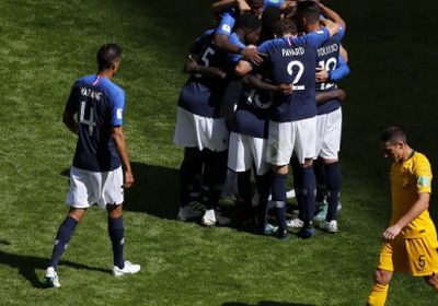 كأس العالم:  بوجبا يقود منتخب فرنسا إلى فوز صعب أمام أستراليا