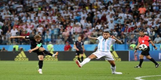 كرواتيا تقسو على الأرجنتين بثلاثية وتصعد إلى ثمن نهائي كأس العالم