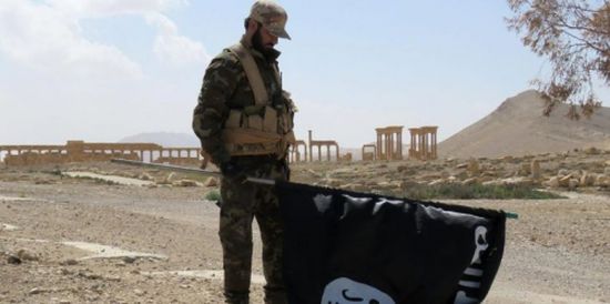 العراق يعلن قتل 45 عنصرًا من داعش في سوريا بينهم قيادات