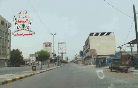 ميليشيا الحوثي تواصل تضييق الخناق على سكان الحديدة وتقطع خدمة الانترنت عن المدينة