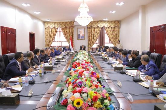 مجلس الوزراء يعقد اجتماعه الدوري ويناقش الأوضاع السياسية والاقتصادية والخدمية