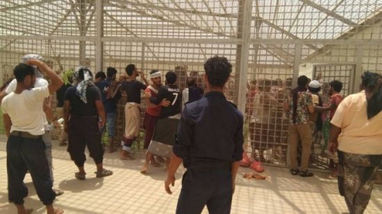 الإفراج عن «29» سجينا من إصلاحية بئر احمد بعدن بعد يوم واحد من اطلاق سراح «46» معتقلا 