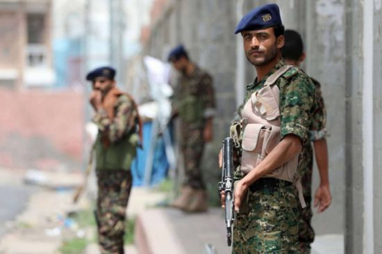 أجواء تصعيد عسكري تناقض تفاؤل غريفيث بالسلام في اليمن