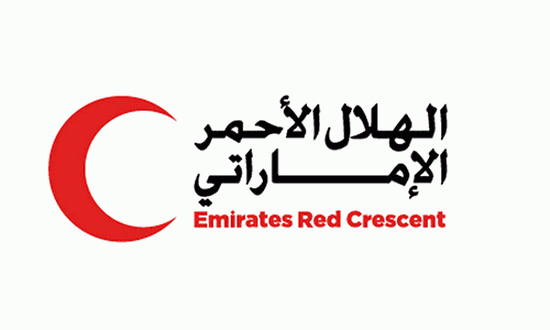  الهلال الأحمر الإماراتي يوزع 500 سلة غذائية في تعز
