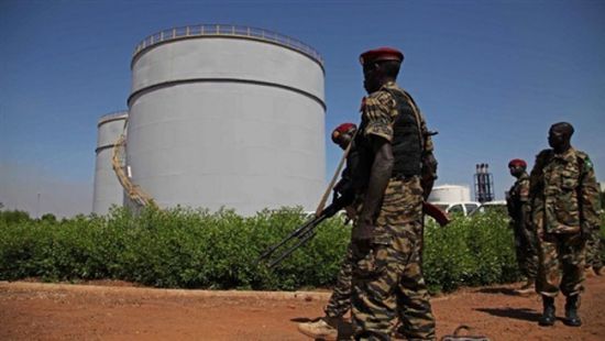 السودان تحث شركات خليجية على المساهمة في تشغيل حقول بترول الجنوب