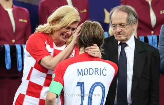 صور لحظات التكريم ..  مودرييتش أفضل لاعب في مونديال روسيا 2018