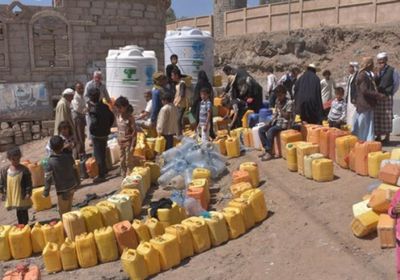 سوق سوداء للمياه بمدينة إب وسعر الوايت يصل لأكثر من 12 ألف ريال