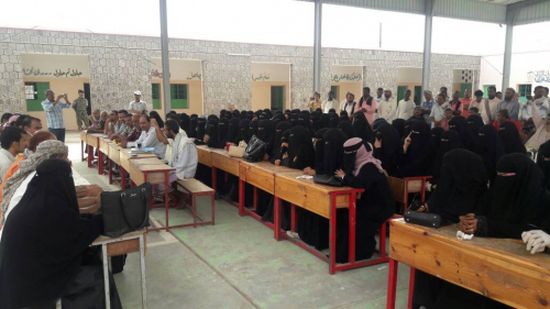 قوات الحزام الامني في لحج تكرم 271 تربوياً من مشرفي  الامتحانات 