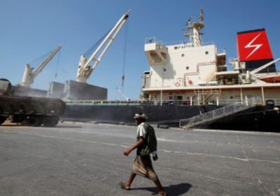 الحوثيون يمنعون 6 سفن من دخول ميناء الحديدة