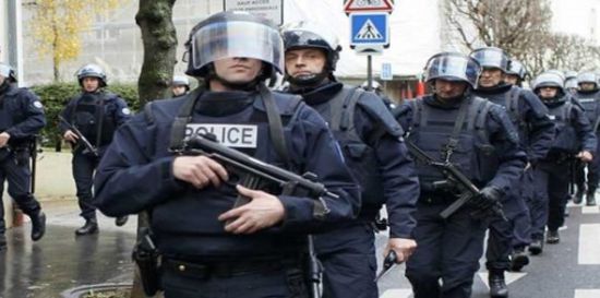 فرنسا تبدأ الإفراج عن مئات السجناء “المتطرفين”