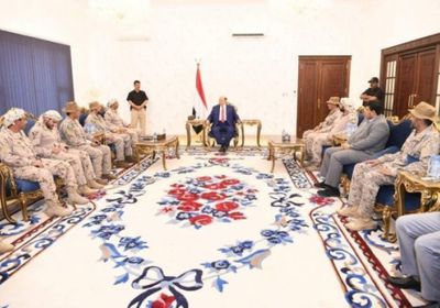 الرئيس هادي يستقبل قائد قوات التحالف العربي بعدن