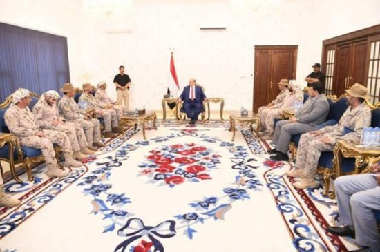 الرئيس هادي يستقبل قائد قوات التحالف العربي بعدن