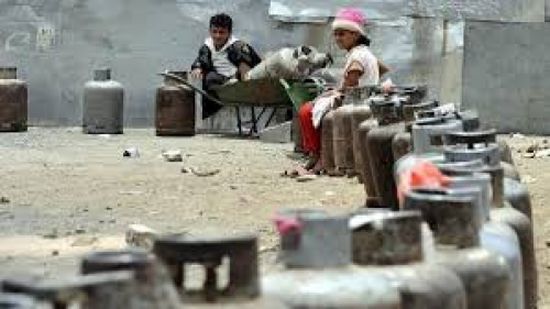 أزمة الغاز المنزلي في صنعاء تعود للواجهة