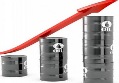 ارتفاع أسعار النفط بعد هبوط الدولار