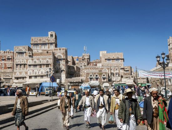 للعام الثالث على التوالي.. الحوثي يضاعف أزمة الكهرباء في صنعاء