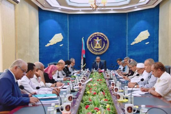 رئاسة الانتقالي تناقش تقرير إنجاز القيادة المحلية للمجلس في العاصمة عدن 