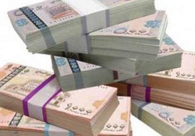 انهيار الريال يدفع تكتل اقتصادي كبير بالشرق الأوسط للانسحاب من اليمن