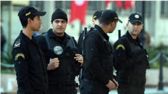 عناصر «إرهابية» تسطو على بنك في تونس