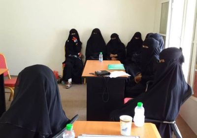 دائرة المرأة والطفل في انتقالي حضرموت تعقد اجتماعاً موسعاً لرؤساء الإدارات في مديريات الساحل