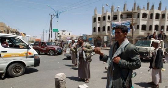 معلنةً حالة الطوارئ..  مليشيا الحوثي تعتقل العشرات من أبناء صنعاء