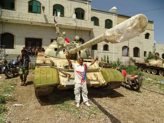 فيديو.. برعاية المقاومة الجنوبية و الإنتقالي .. الضالع تحتفل بهزيمة الحوثيين