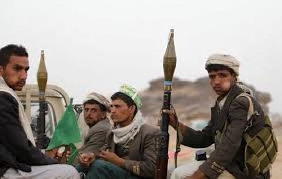 مليشيا الحوثي تعتدي على المرجع الديلمي بالقرب من مسجد لهذا السبب