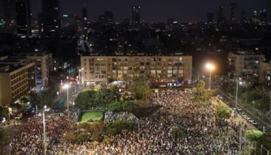 الآلاف يتظاهرون بإسرائيل تنديدا بقانون  "القومية"  العنصري