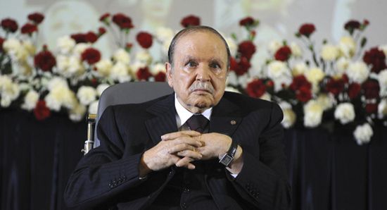 بالأسماء.. الرئيس الجزائري يقيل اثنين من كبار قادة الجيش