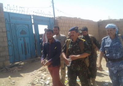مليشيا الحوثي تعتقل ضابطا بوزارة الداخلية