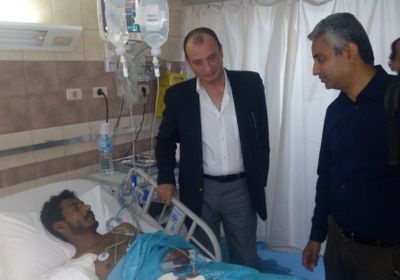 مدير مكتب جرحى الساحل الغربي في مصر يزور ويعايد على الجرحى في المستشفيات.