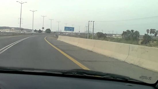 شرطة العريش .. القبض على مسلح يتقطع للمسافرين على خط عدن أبين