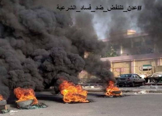 مواقع التواصل تشارك في انتفاضة عدن 