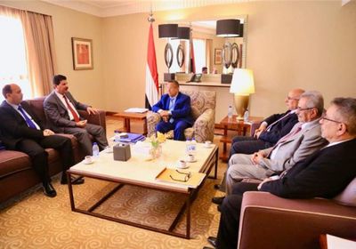 بن دغر يستقبل اللجنة الوطنية للتحقيق في ادعاءات انتهاكات حقوق الإنسان