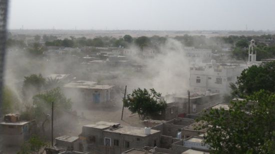 قصف جوي ومدفعي على مواقع مليشيا الحوثي في البيضاء