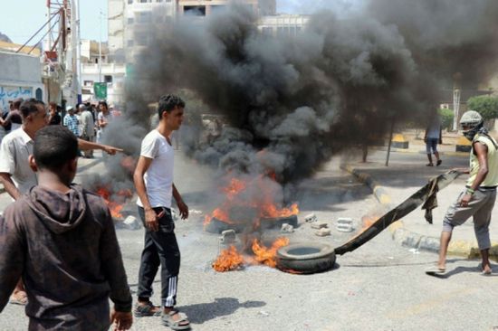 صحيفة دولية: إخوان اليمن يركبون الاحتجاجات للتشويش على محادثات جنيف