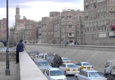مليشيا الحوثي تغلق الطرق الرئيسية بصنعاء.. واختناقات مرورية بالعاصمة