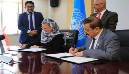 حكومة الانقلاب الحوثي توقع مذكرة تفاهم لإنشاء جسر جوي طبي إنساني