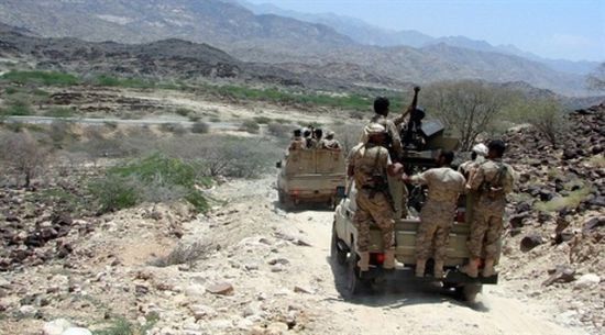 قوات موالية لحزب الإصلاح تسلم الحوثيين مواقع في البيضاء بعد اتفاق رعته قطر